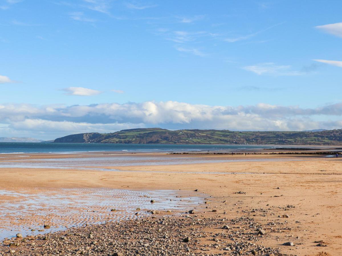 Вилла 15 Parc Delfryn Brynteg Экстерьер фото